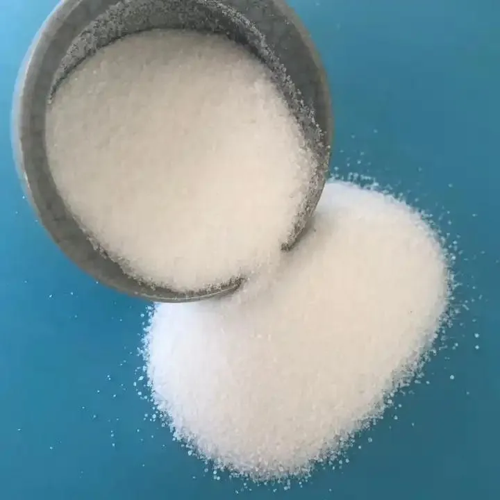 Potassium Chloride (MOP), white crystals